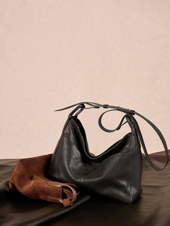 Freeform Hobo Bag in Vegetable-tanned Leather