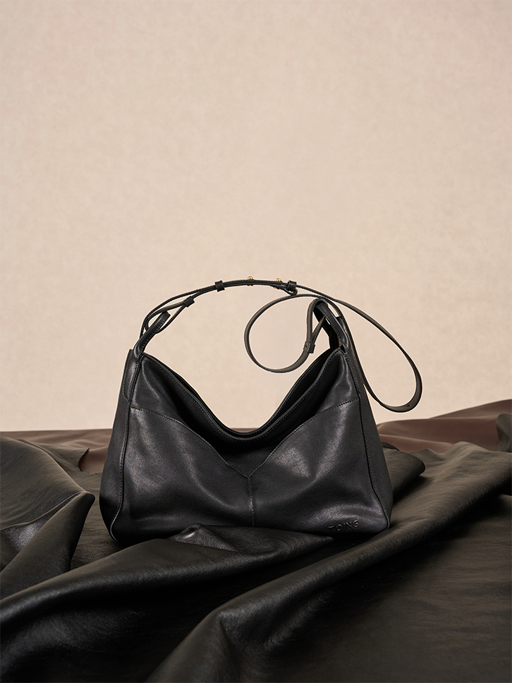 Freeform Hobo Bag in Vegetable-tanned Leather