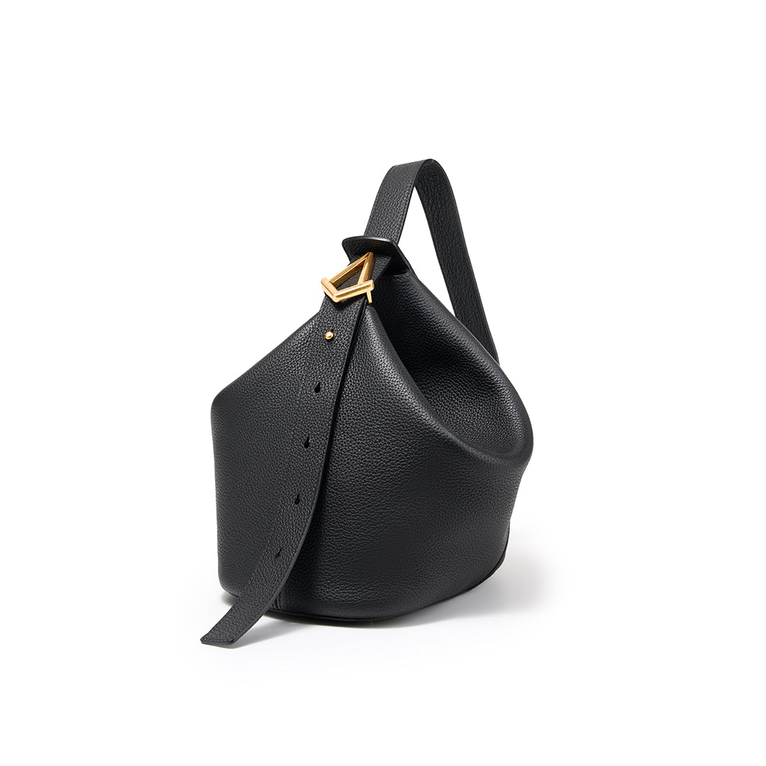 T.QING Ease Bucket Bag #color_elegant-black