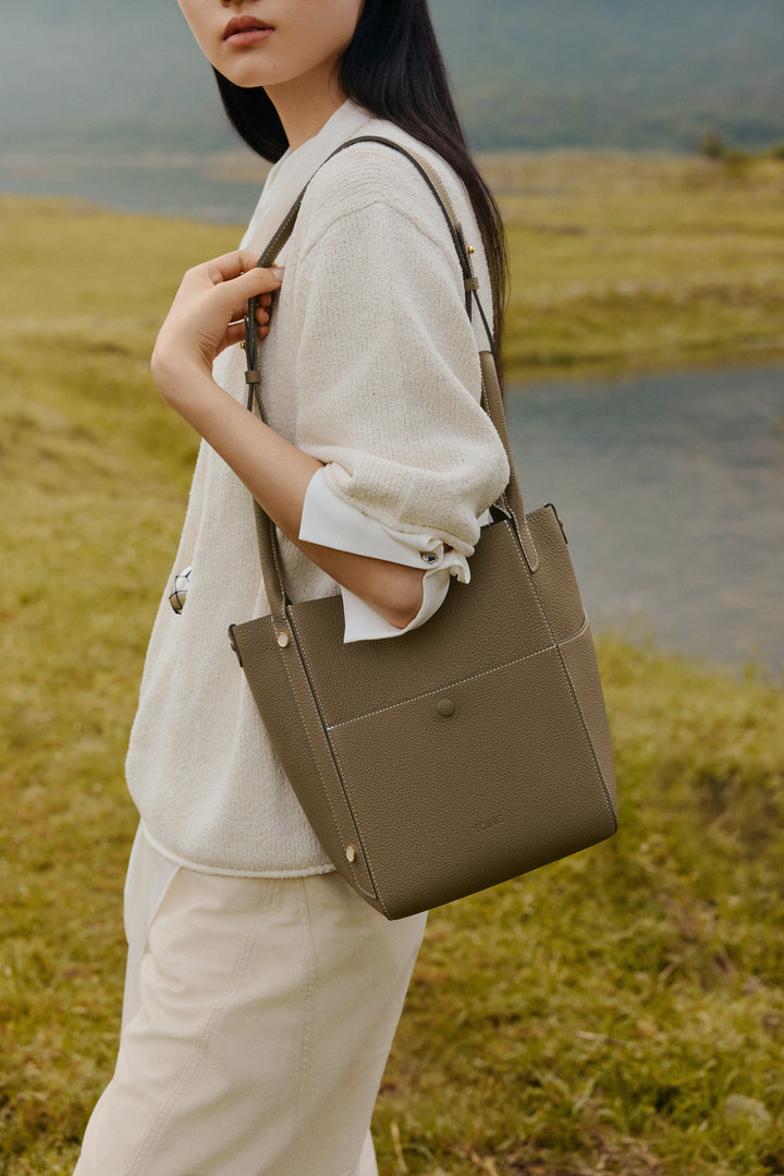 TQING Large Butterfly Tote Bucket Bag #color_etoupe