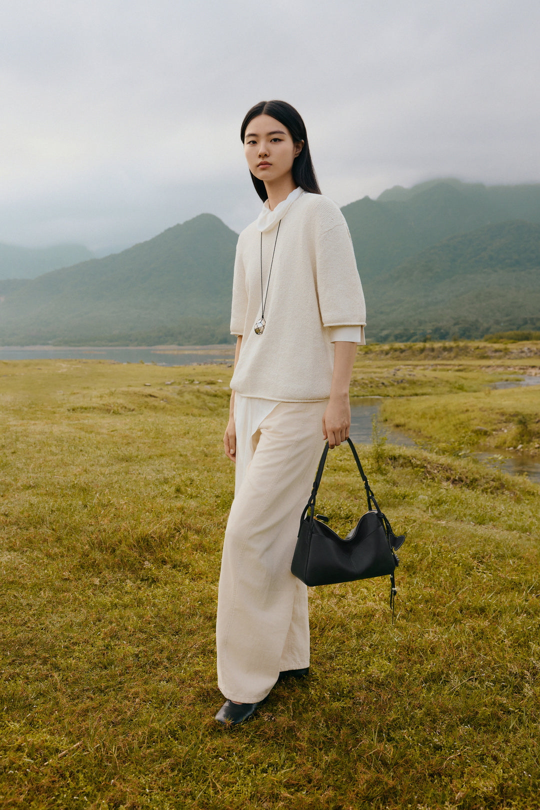 Freeform Casual Boston Bag in Vegetable-tanned Leather