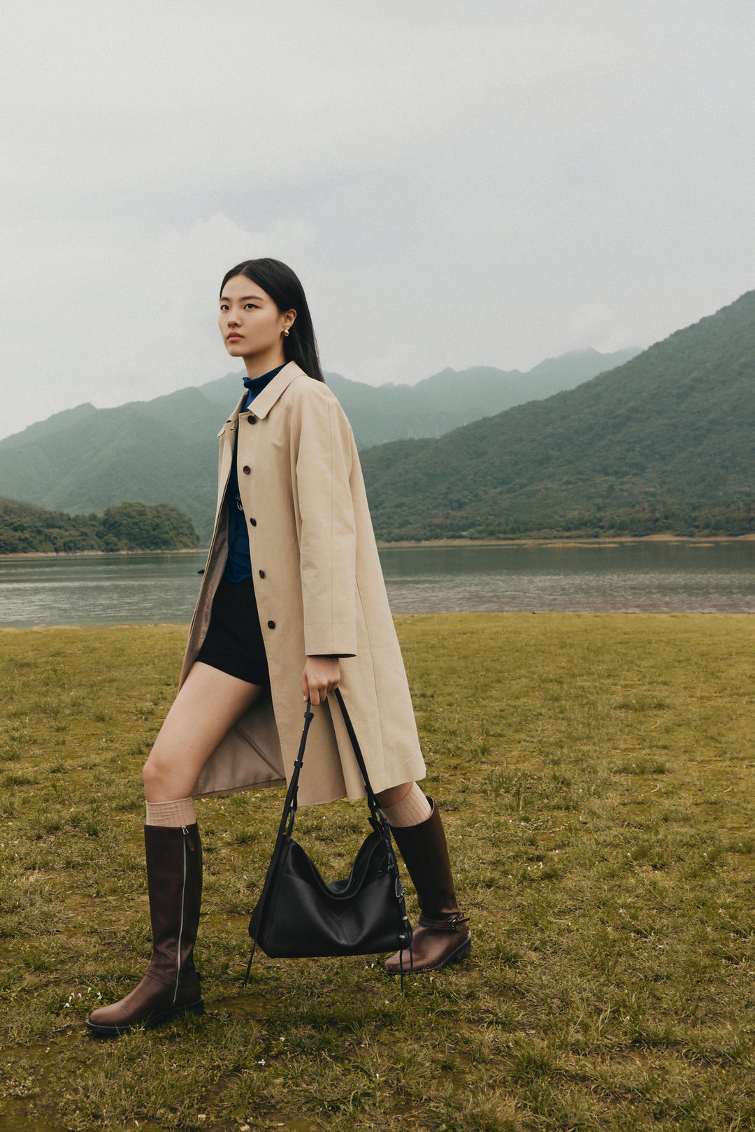 Freeform Hobo Bag in Vegetable-tanned Leather