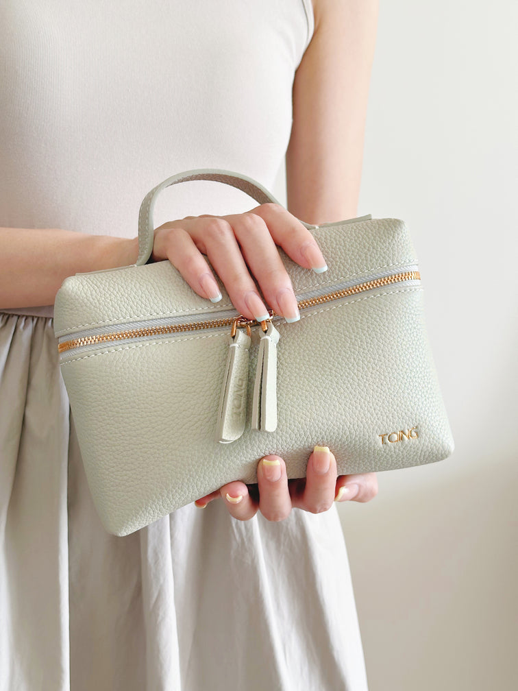 Freeform Leather Wash Bag