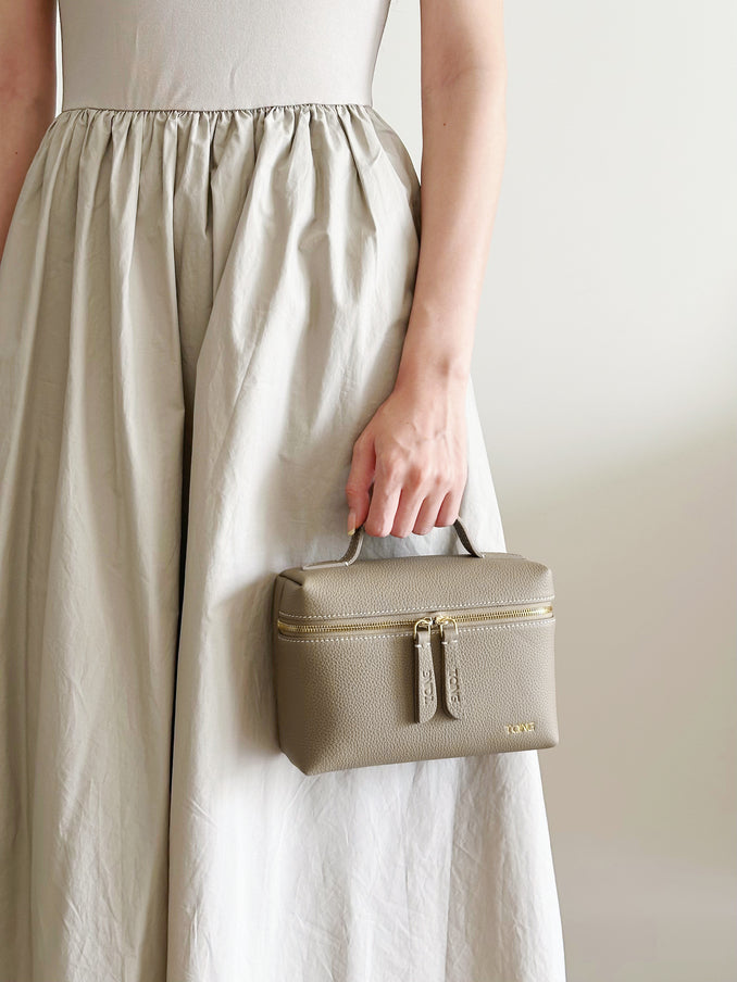 Freeform Leather Wash Bag
