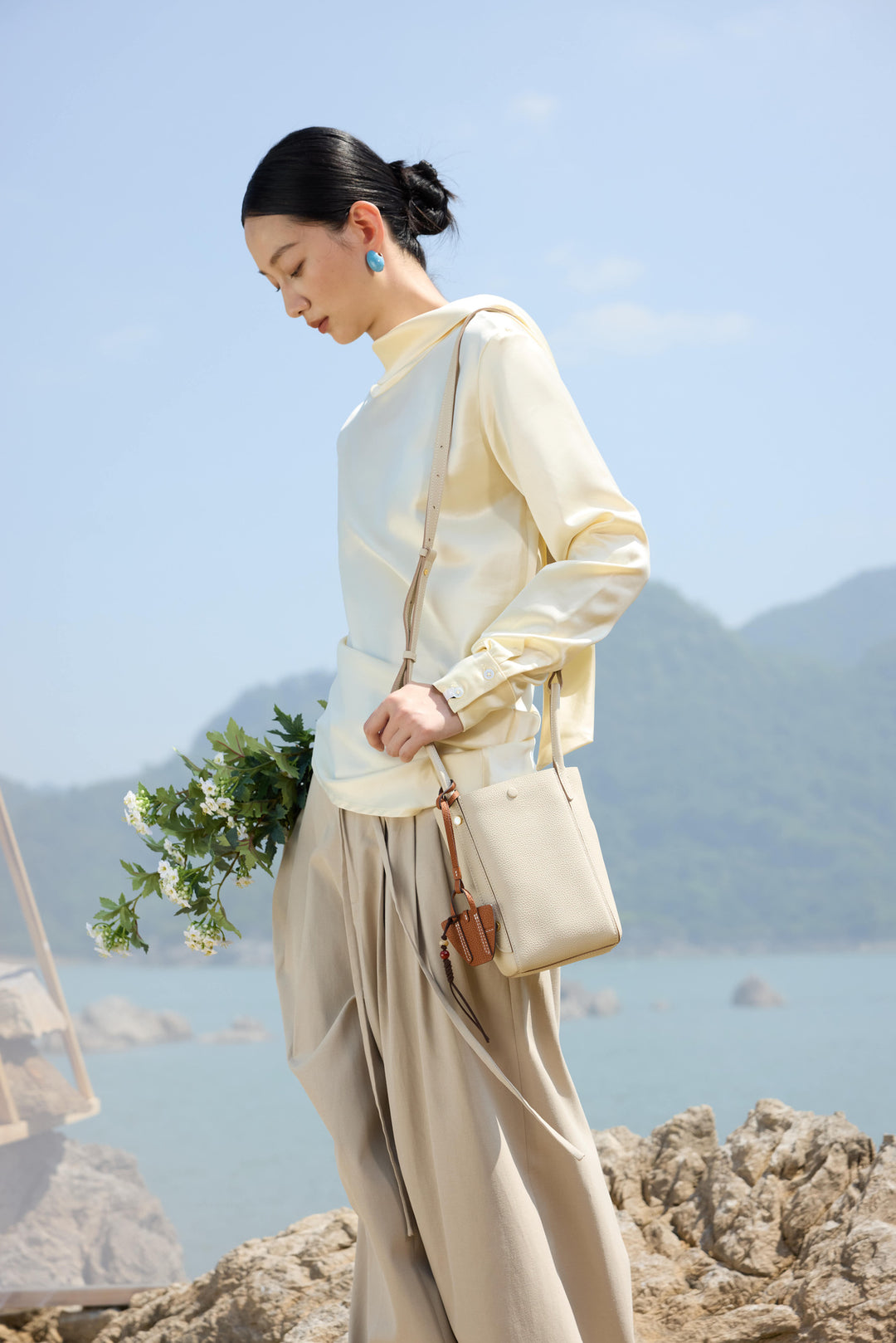 Butterfly Bucket Bag - Size Mini