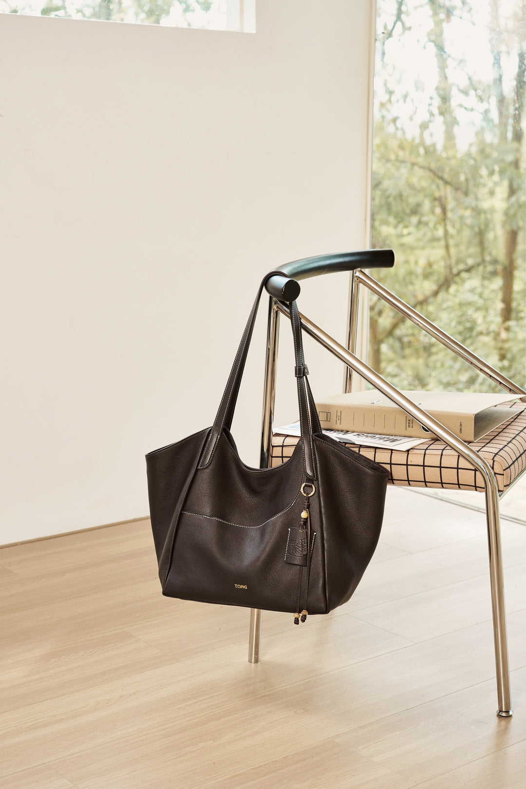 Along Tote Bag