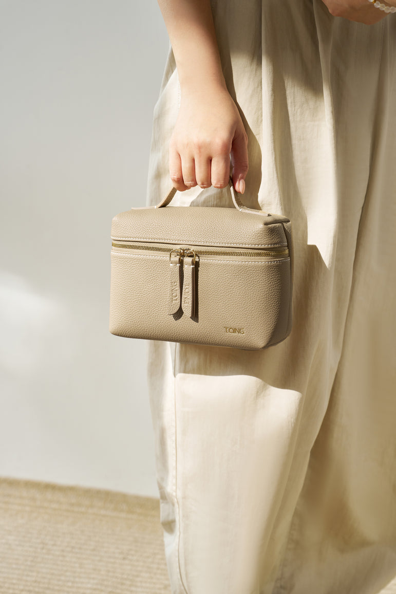 Along Leather Organizer Bag