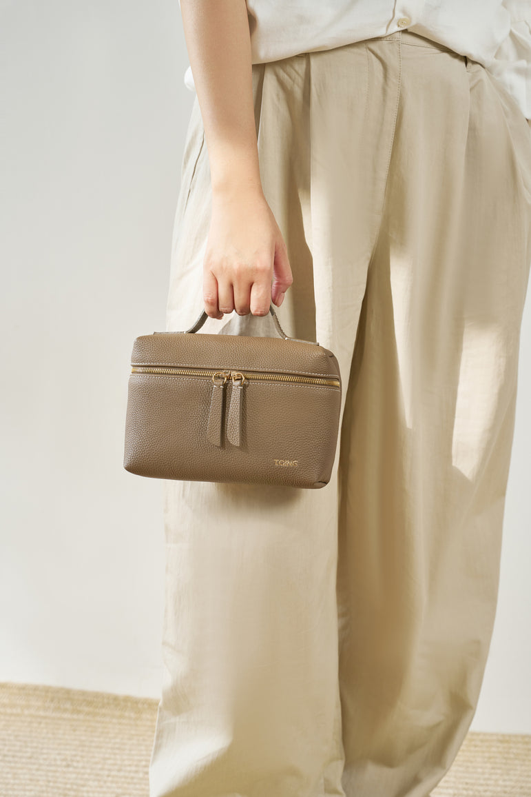 Along Leather Organizer Bag