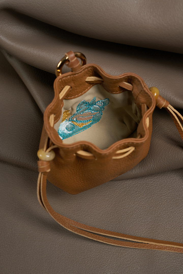 Along Fortune Pouch