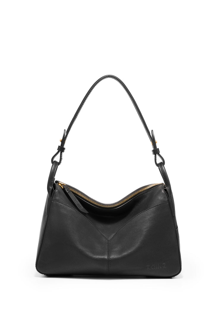 Freeform Casual Boston Bag in Vegetable-tanned Leather