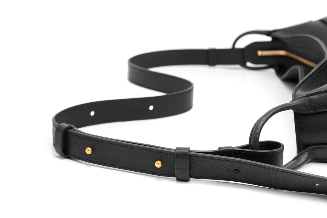 Freeform Hobo Bag in Vegetable-tanned Leather