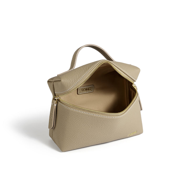 Freeform Leather Wash Bag