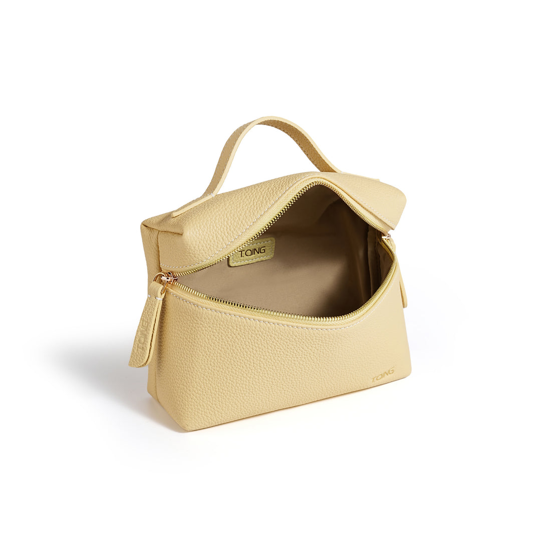 Freeform Leather Wash Bag