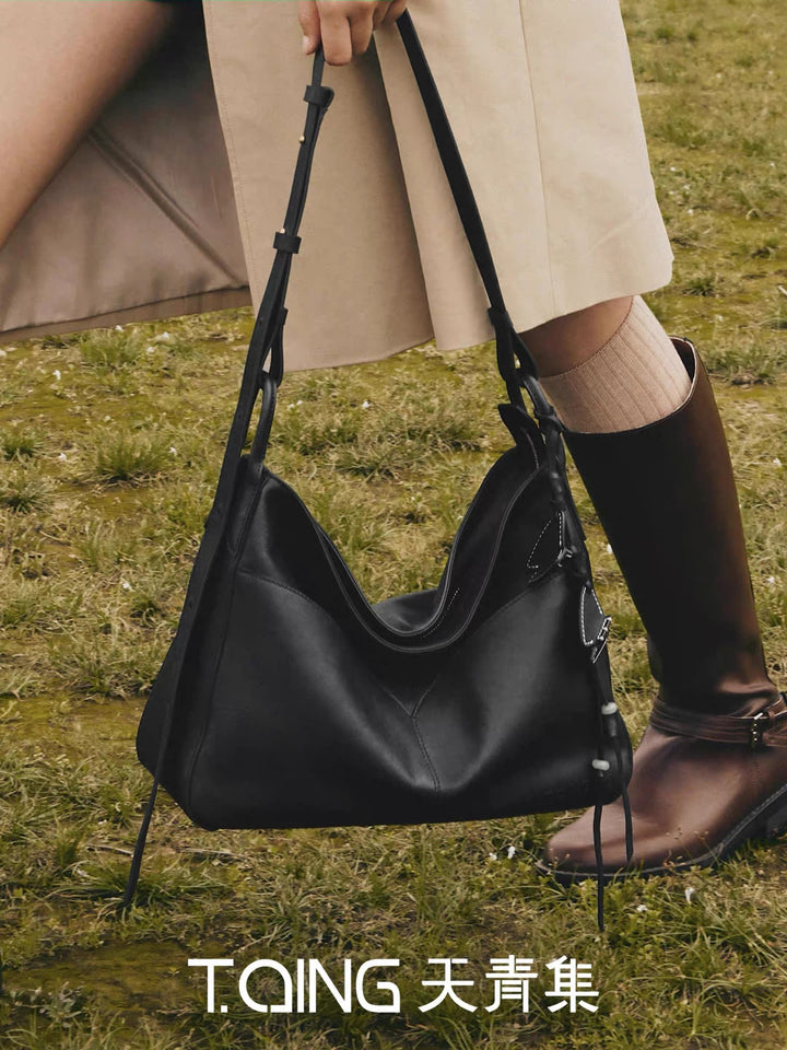 Freeform Lucky Butterfly Charm